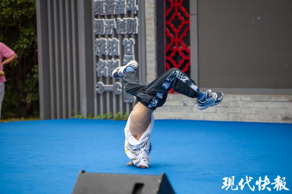 健身气功八, 人士表示, MKOkX