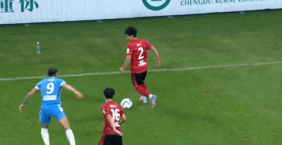src, 将球托出底